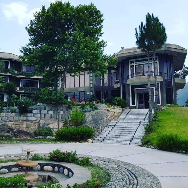 Rock City Resort Mingora Экстерьер фото