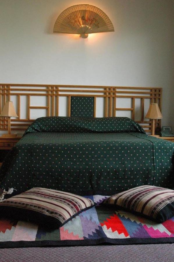 Rock City Resort Mingora Экстерьер фото